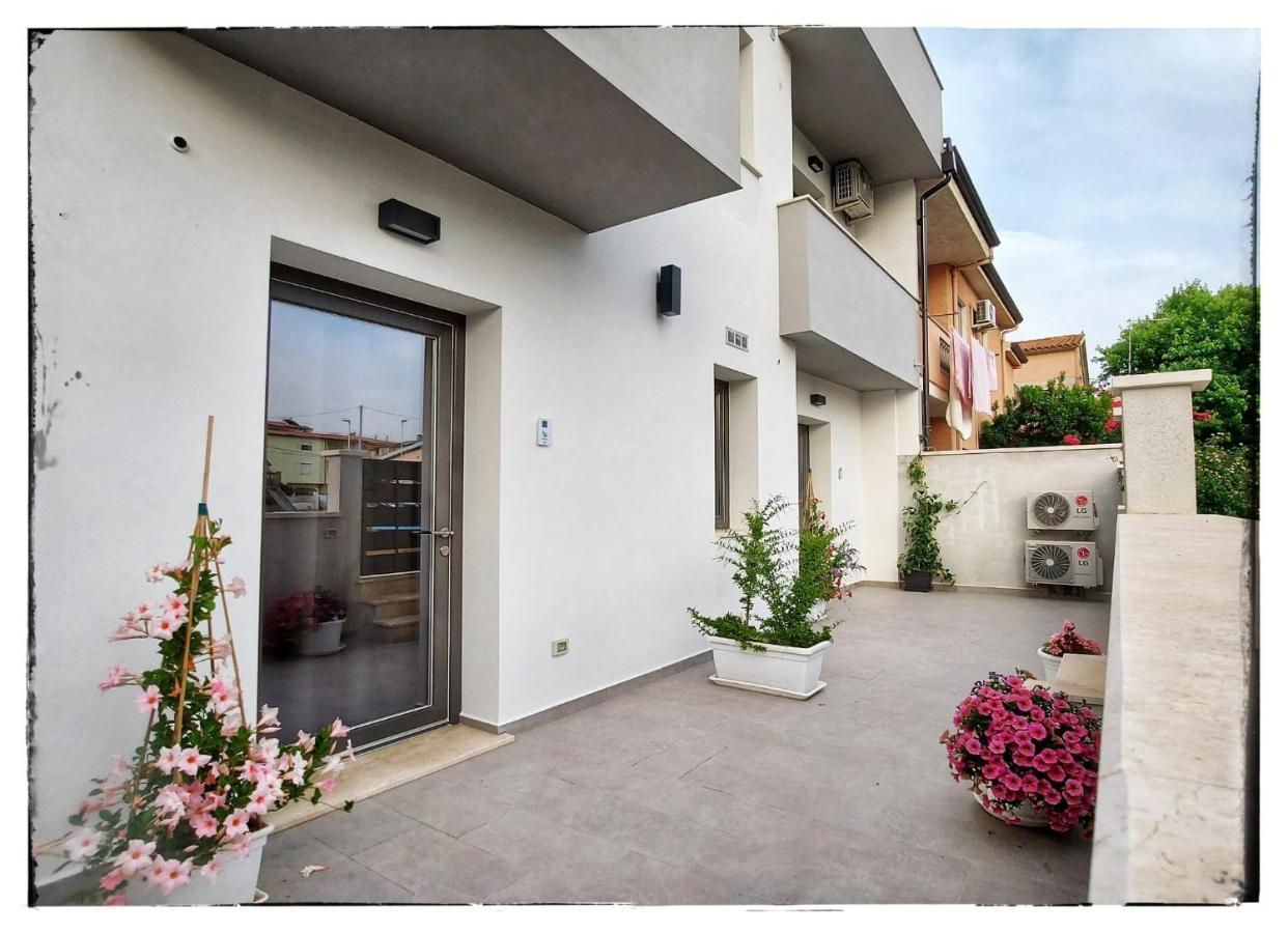 16Miglia Hotel ลากาเลตตา ภายนอก รูปภาพ