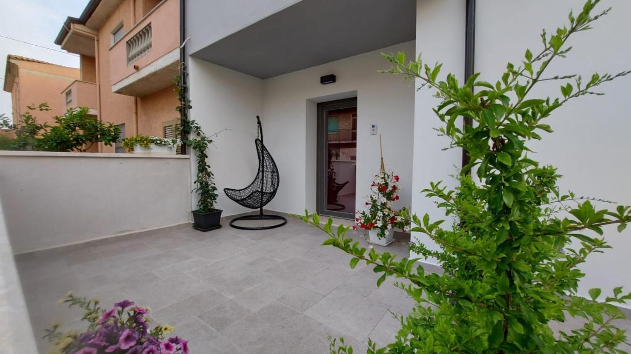 16Miglia Hotel ลากาเลตตา ภายนอก รูปภาพ